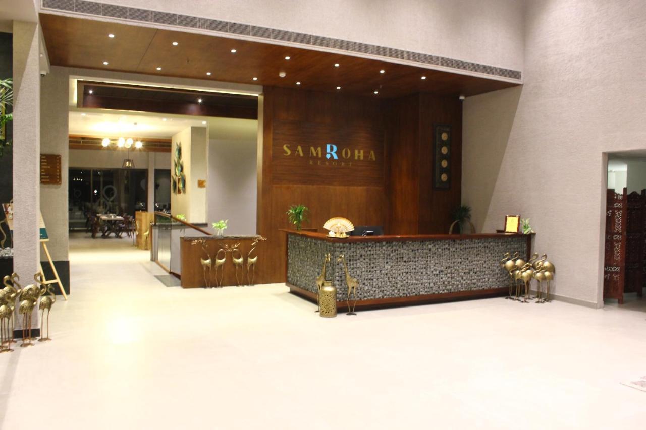 Niraamaya Retreats Samroha Athirappilly Exterior foto